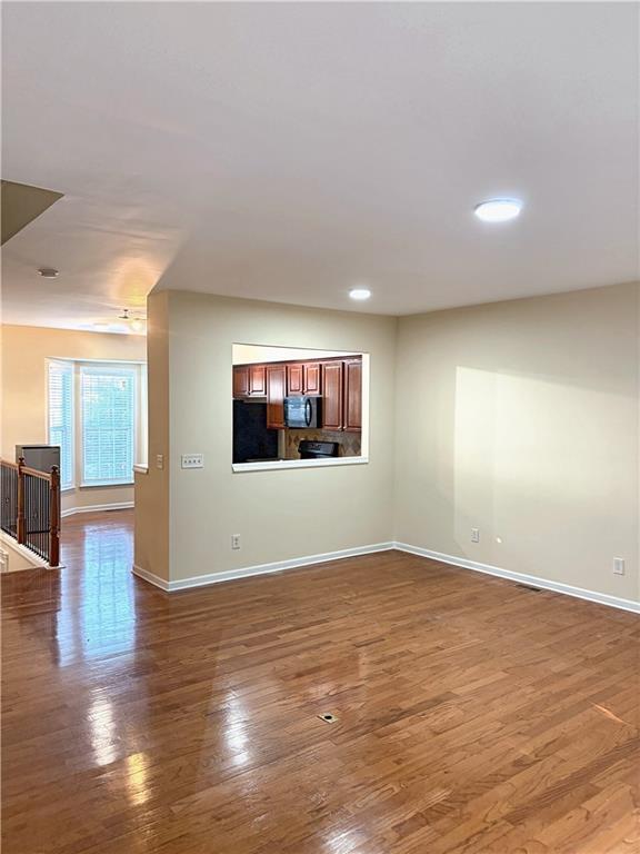 Building Photo - 1370 Thornborough Dr