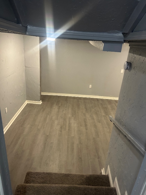 Building Photo - 503 E Zion St