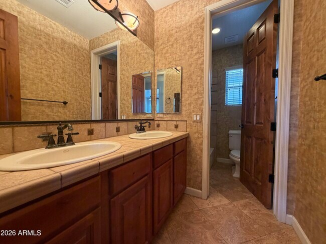 Building Photo - 3388 E Jasper Dr