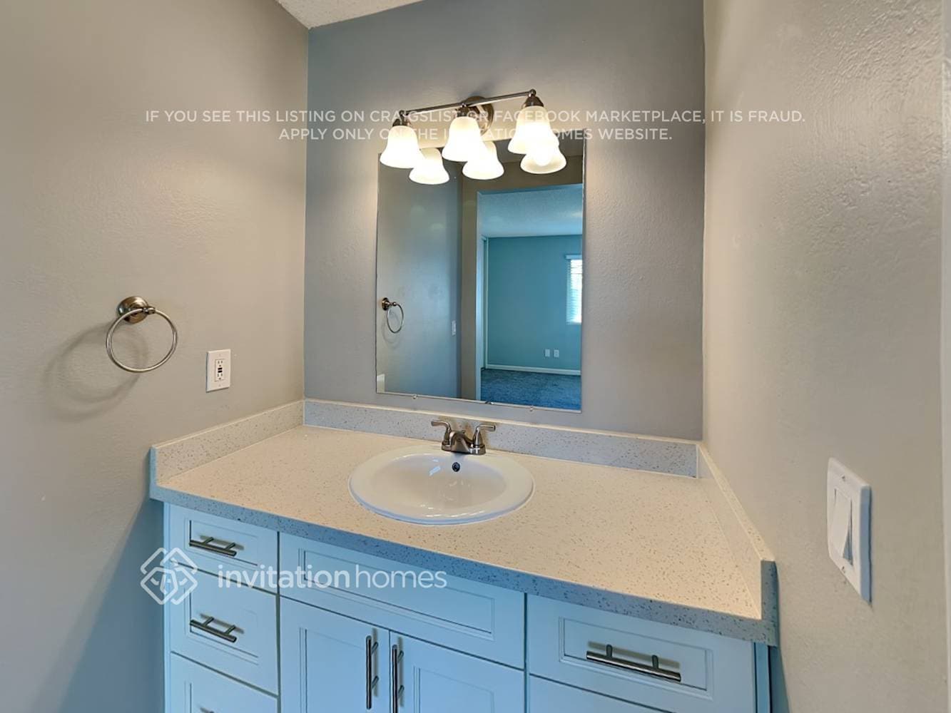 Building Photo - 520 Trumpeter Dr