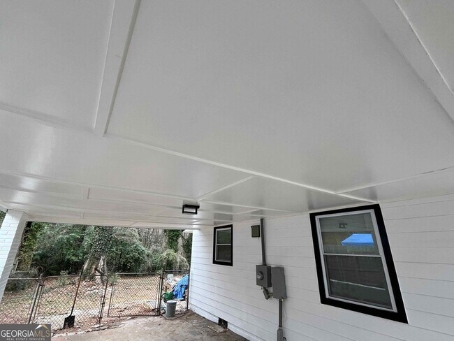 Building Photo - 1734 Cahoon St SW