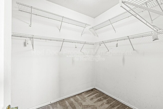 Building Photo - 12273 Rambling Rd