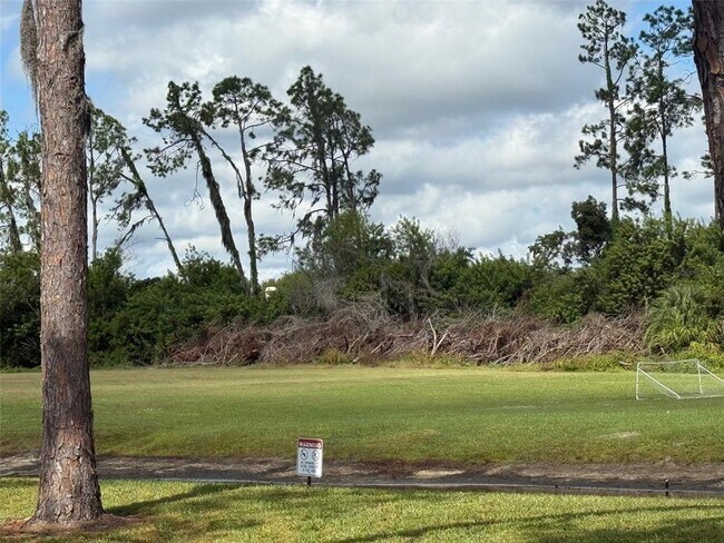Building Photo - 22710 Watersedge Blvd