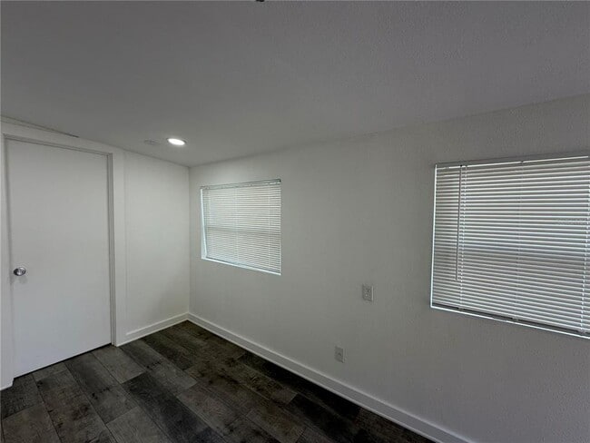 Building Photo - 783 Eldridge St