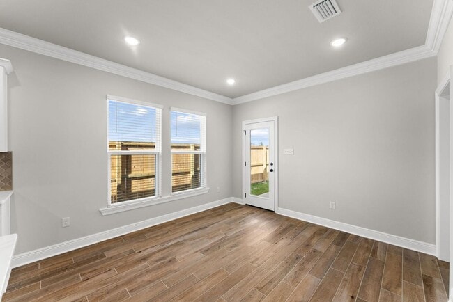 Building Photo - 35 Natureview Wy