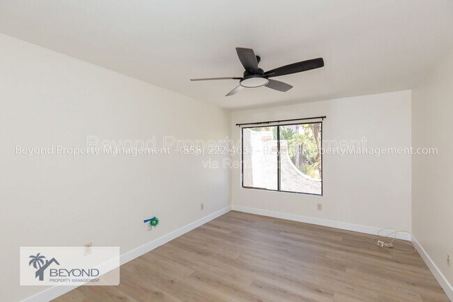 Building Photo - 9316 Twin Trails Dr