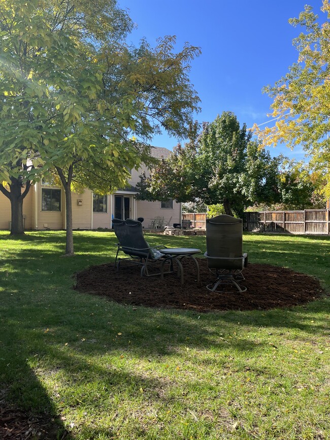 Building Photo - 2032 Prairie View Ct
