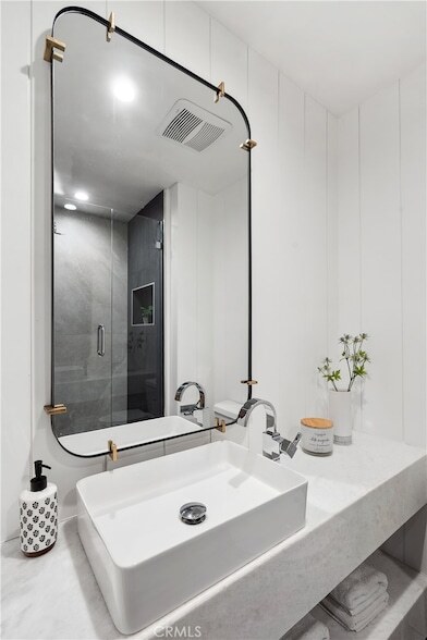 Building Photo - 4001 Coldstream Terrace