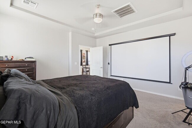 Building Photo - 1052 Summer Breeze Pl