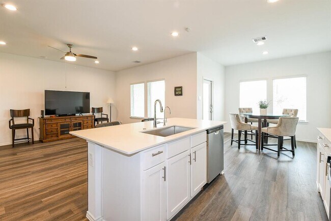 Building Photo - 12324 Carib Crossing Ln