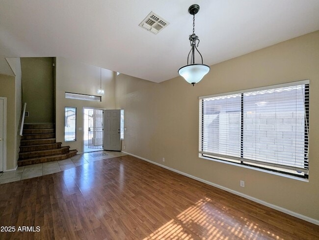 Building Photo - 8861 W Paradise Dr