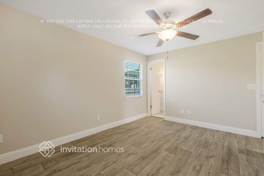 Building Photo - 3537 Fortuna Dr