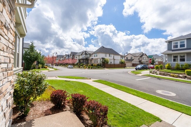 Building Photo - Bright & Beautiful Home in Bethany Creek Falls - 4 Bedroom/2.5 bath