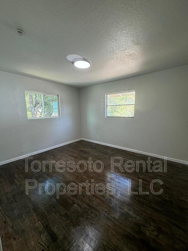 Building Photo - 152 Shadwell Dr