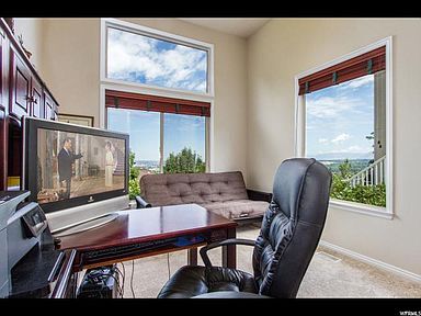 Building Photo - 14026 S Pine Mesa Dr