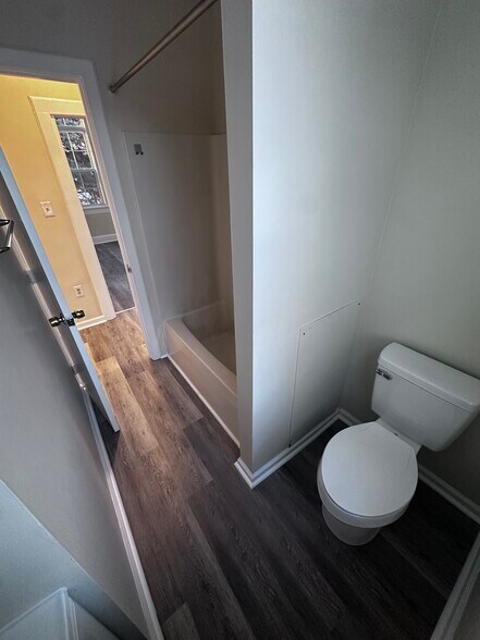 Building Photo - 14 Commonwealth Ave