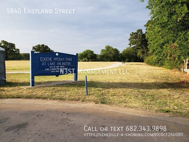 Building Photo - 5840 Eastland St
