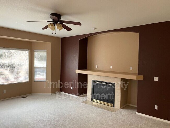 Building Photo - 1628 Lily Lake Dr