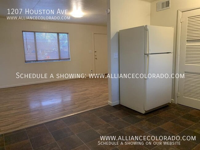 Building Photo - 1207 Houston Ave