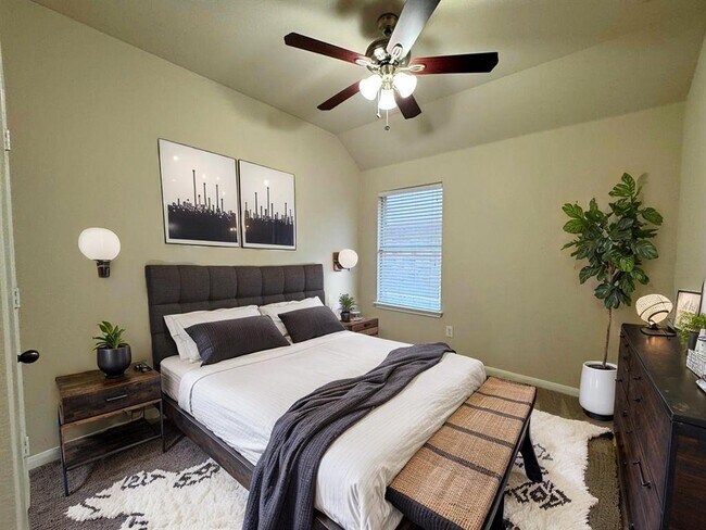 Building Photo - 1780 Stone Rim Loop