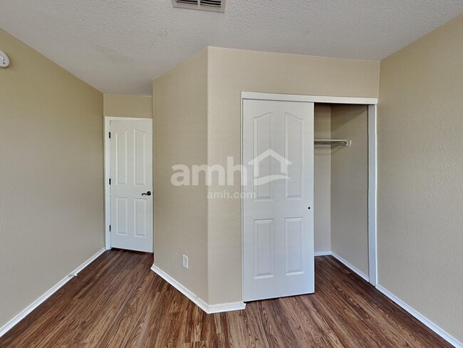 Building Photo - 6155 S Earp Wash Ln