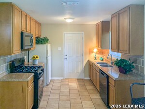 Building Photo - 4535 Lyceum Dr
