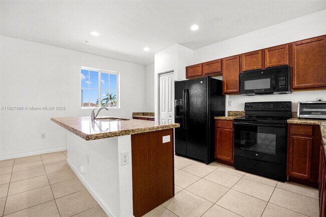 Building Photo - 27503 SW 139th Pl