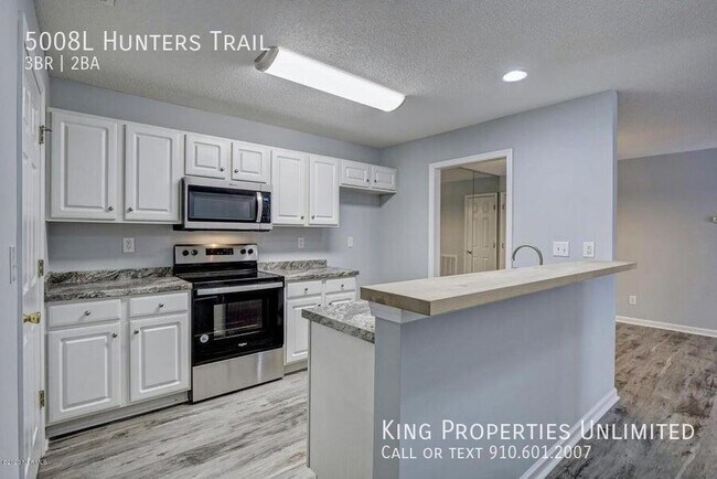 Building Photo - 5008L Hunters Trail