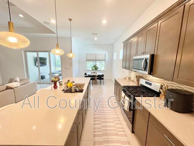 Building Photo - 29248 Coral Harbour Dr