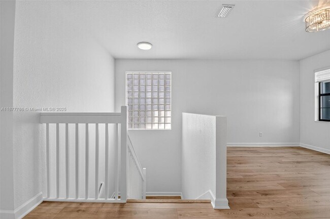 Building Photo - 7176 Sandgrace Ln
