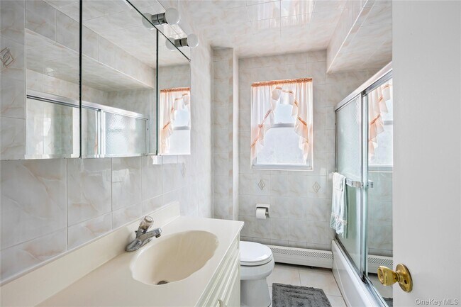 Building Photo - 39 Stewart St