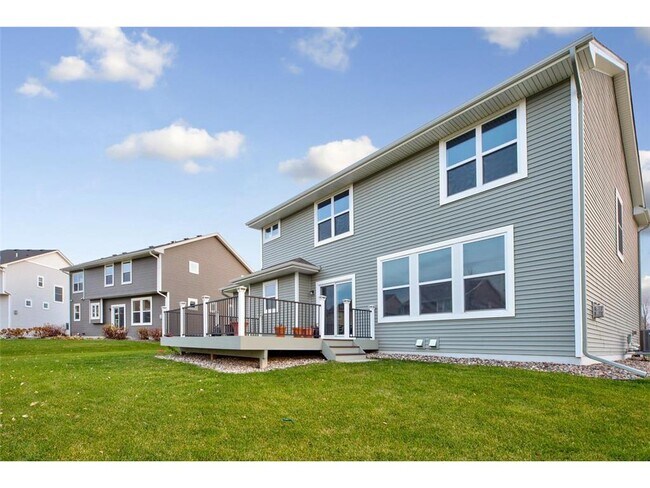 Building Photo - 19220 Bridle Path