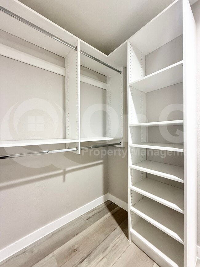 Building Photo - 13214 N 42nd St