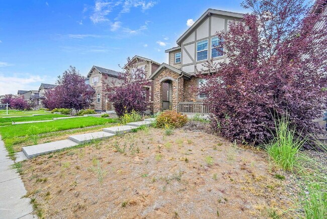 Building Photo - $2,850.00 - 3 Bedrooms, 2.5 Bathrooms, Sin...
