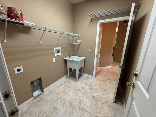 Building Photo - 3231 Pawleys Loop N