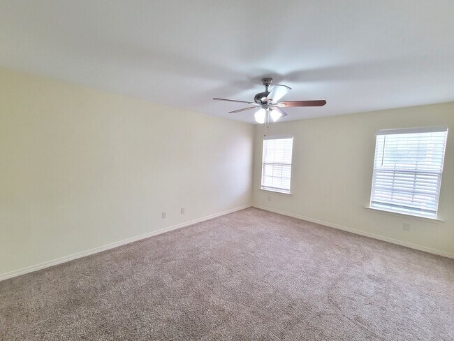 Building Photo - The Hammocks Phase I Pool Home-Lynn Haven