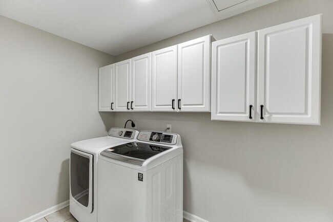 Building Photo - 295 Crown Vetch Ln