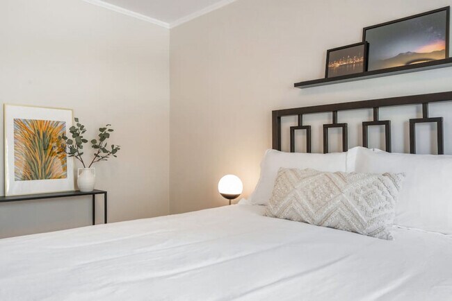 Building Photo - 7938 Densmore Ave N