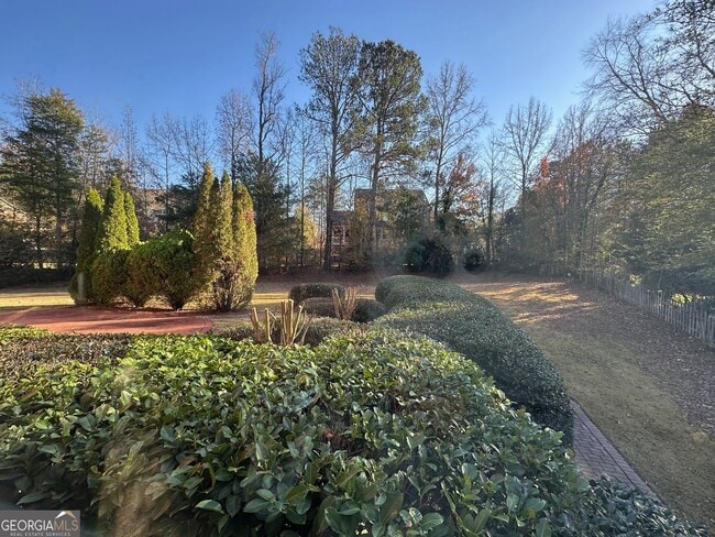 Building Photo - 235 Summerhouse Ln