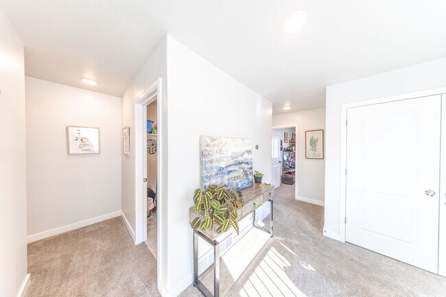 Building Photo - 3542 W 4150 S