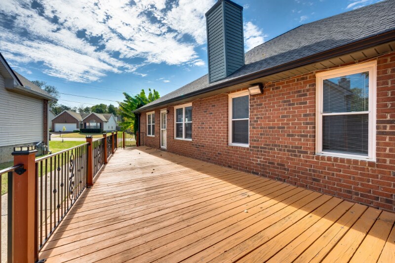 Building Photo - 3600 Burwick Pl