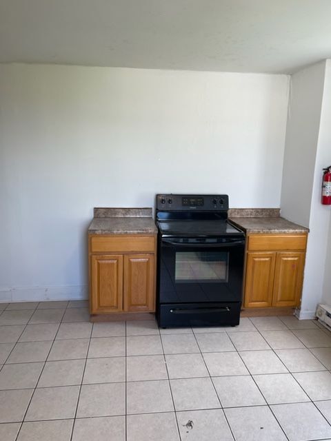 Building Photo - 3532 Kensington Ave