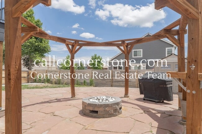 Building Photo - 4775 Sweetgrass Ln