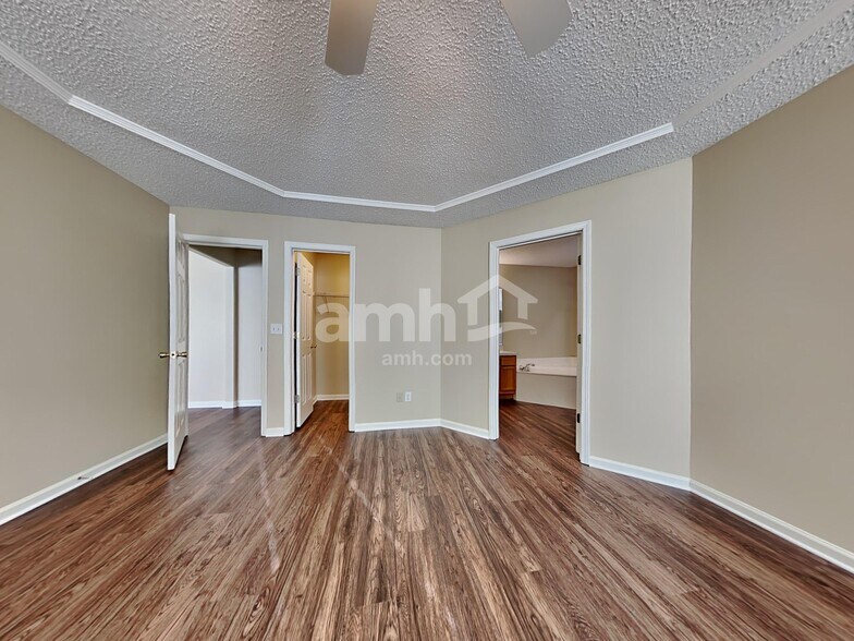 Building Photo - 711 Camp Francis Johnson Rd