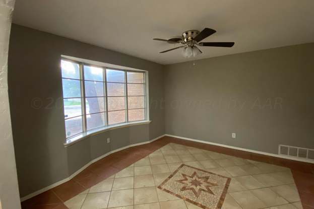 Building Photo - 3730 Rutson Dr