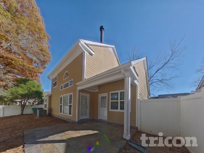 Building Photo - 5704 Ebley Ln