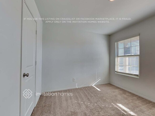 Building Photo - 464 Frio Pass Trl