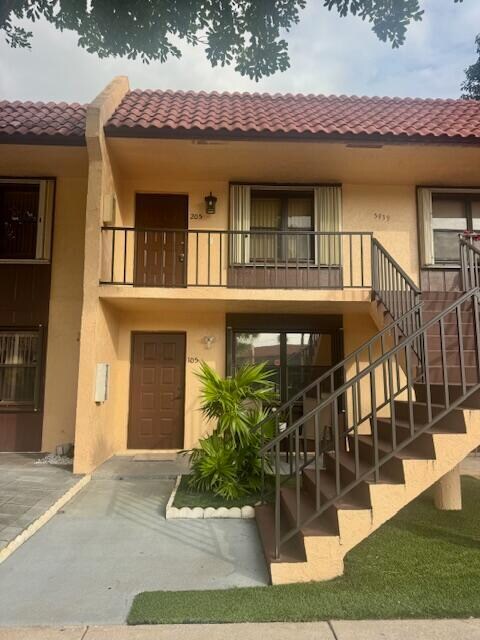 Building Photo - 5939 Forest Hill Blvd