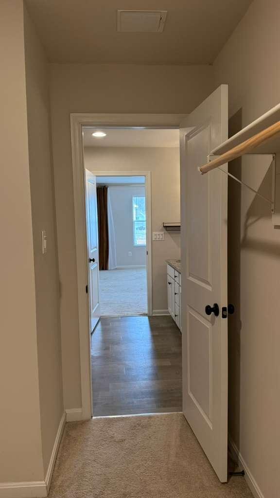 Building Photo - 57 Preening Rd