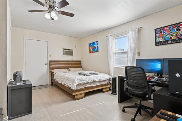 Building Photo - 2106 Avalon Ln